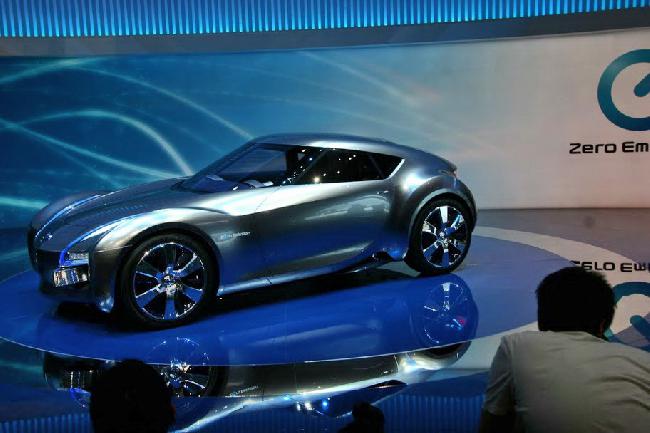 концепт нового купе Nissan Esflow Женева 2011