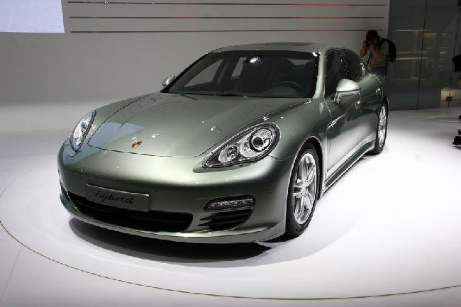 Porsche Panamera S Hybrid, Женева 2011
