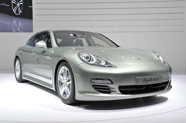 Porsche Panamera S Hybrid, Женева 2011