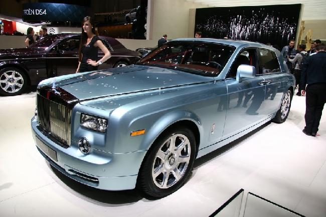 концепт-кар Rolls-Royce 102EX Женева 2011