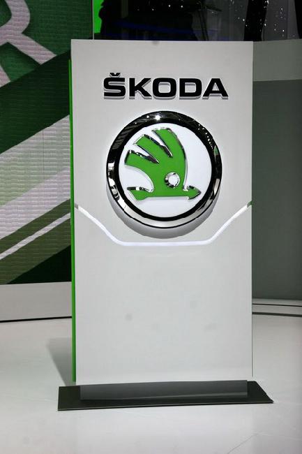 Новые стиль и логотип Skoda на Женевском автосалоне 2011
