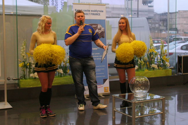 В Киеве состоялась презентация различных трансформаций Renault Master 