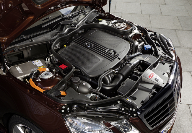 Mercedes-Benz E 300 Bluetec Hybrid