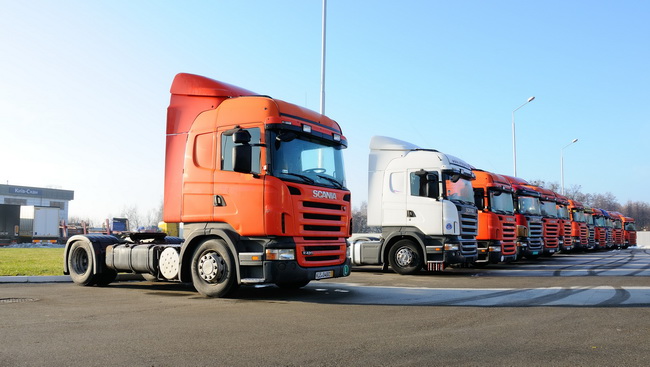 Компанія «Сканія Україна» оголошує про спеціальну акцію на вантажні автомобілі Scania з пробігом, які є на складі в Україні. За умовами акції вартість фіксується в гривнях за цінами 2013 року. Акція триває до 10 травня 2014 року, кількість тягачів обмежена.