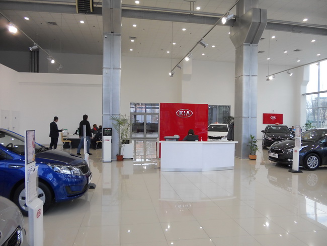 Автосалон Кia &laquo;Фрунзе-Авто&raquo; переехал на новое место