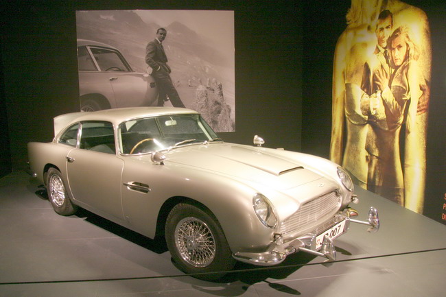 Aston Matrin 007