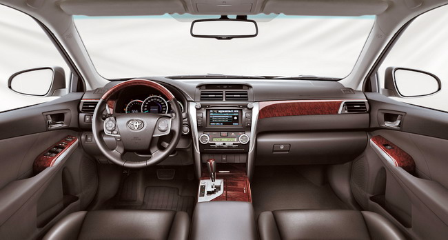 Toyota Camry нового поколения уже доступна для заказа
