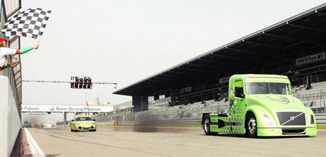 грузовик Volvo «Mean Green»