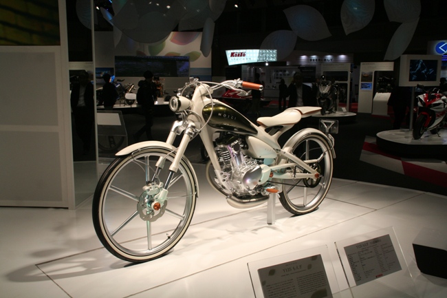 концептуальный мотоцикл Yamaha Y125 Moegi