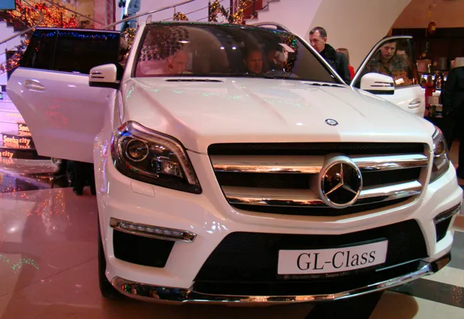 Mercedes-Benz A- и GL-Class