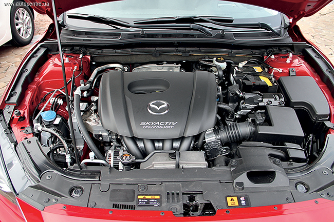Тест-драйв Mazda3