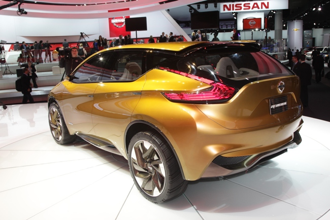 Детройт автошоу 2013: новый Nissan Resonance