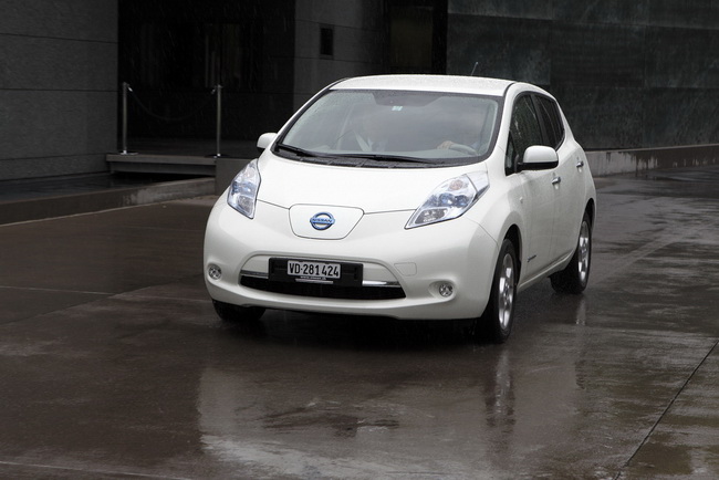 Тест-драйв Nissan Leaf в Давосе