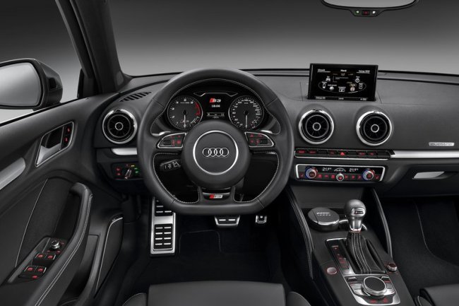 Новый Audi S3 Sportback