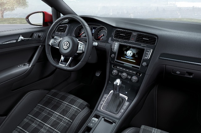 новый Volkswagen Golf GTD