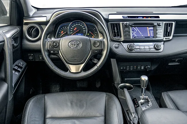 Сравнительный тест-драйв Toyota RAV4