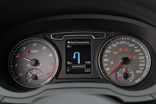 Тест-драйв Audi RS Q3