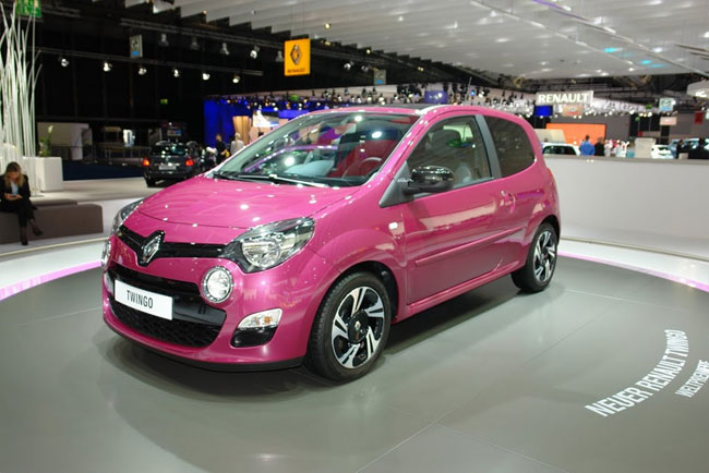 Франкфуртский автосалон 2011: Renault представила обновленный Twingo