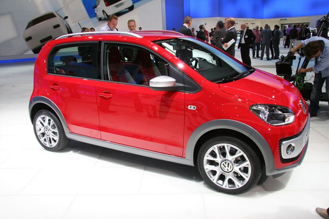Франкфуртский автосалон 2011: Volkswagen представил семейство Up!