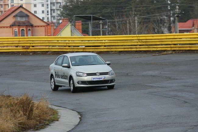 Автомобиль 2012 года в Украине