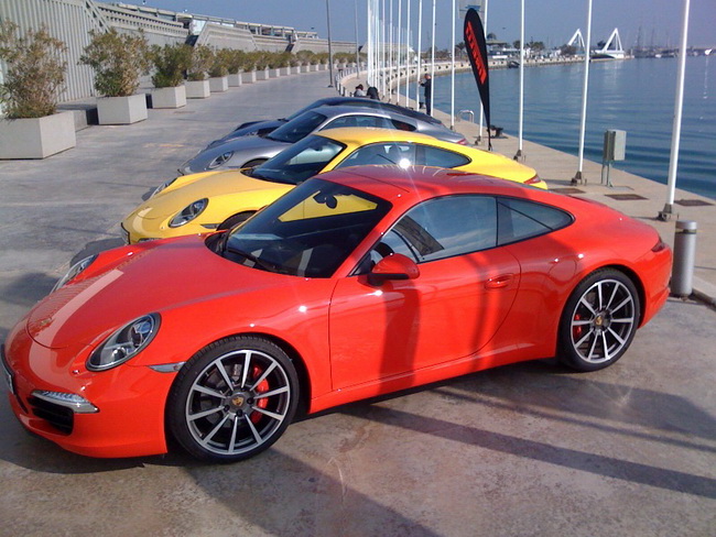 Тест-драйв Porsche 911 нового поколения
