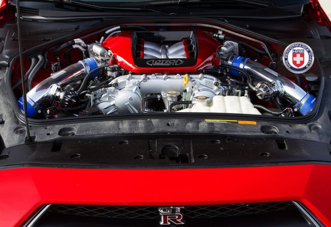 Красный Nissan GT-R - тюнинг Jotech Motorsports