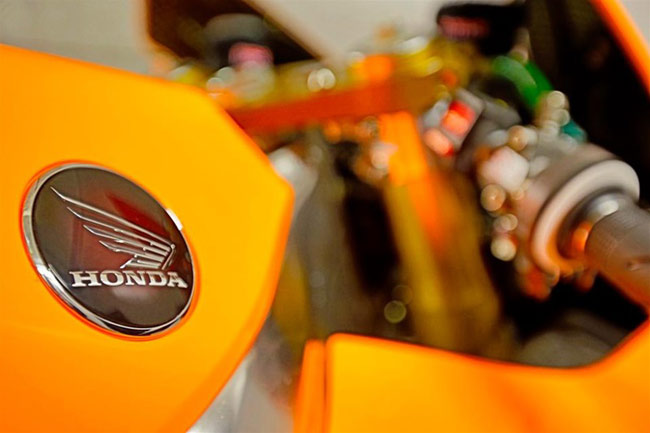 новый флагман MotoGP Honda RC213V