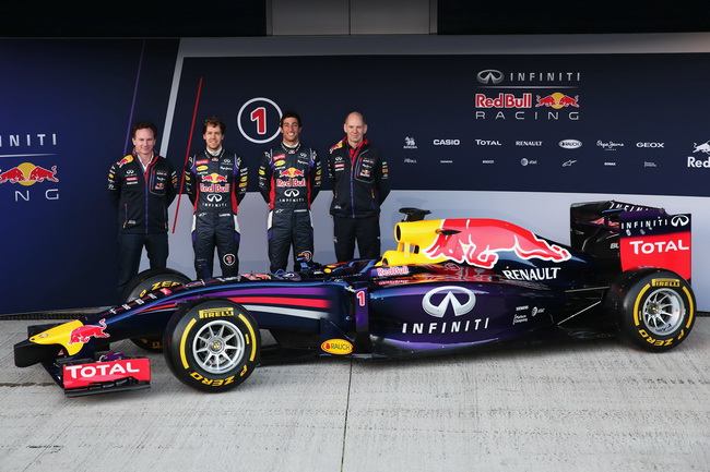 Red Bull Racing, Mercedes и Force India представили новые болиды