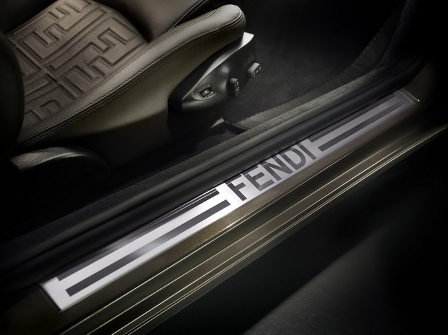 На Женевском автосалоне 2012 компания Maserati презентовала кабриолет GranCabrio Fendi