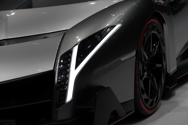 Автосалон в Женеве 2013: премьера Lamborghini Veneno 