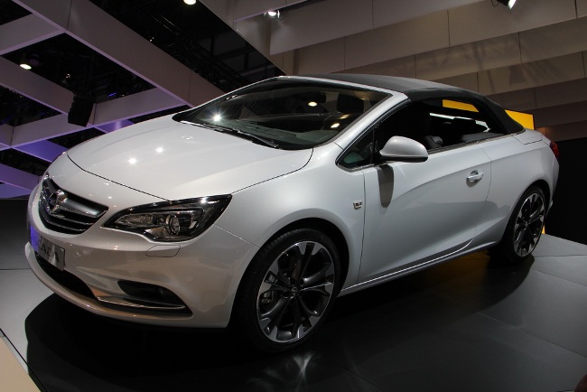 Женевский автосалон 2013: премьеры Opel
