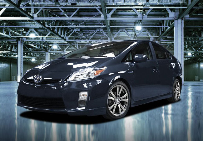 Toyota Prius PLUS Performance Package
