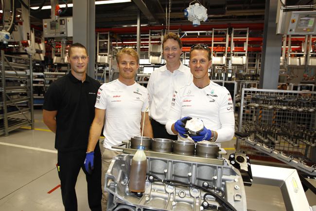 MS_Rosberg_engine_01