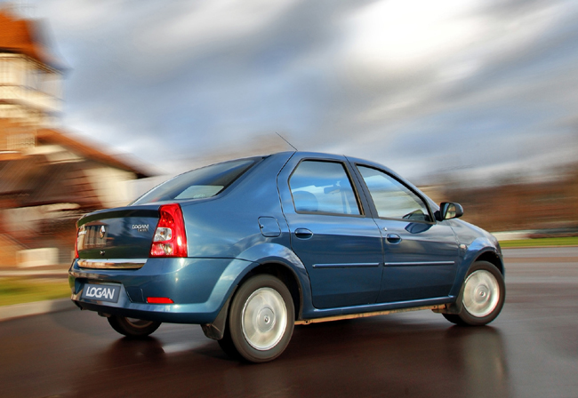 «АвтоВАЗ» будет поставлять шасси и двигатели для российских автомобилей Renault