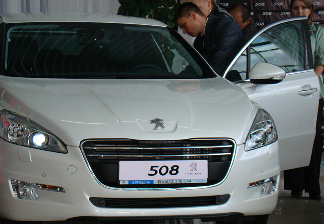 презентация нового Peugeot 508