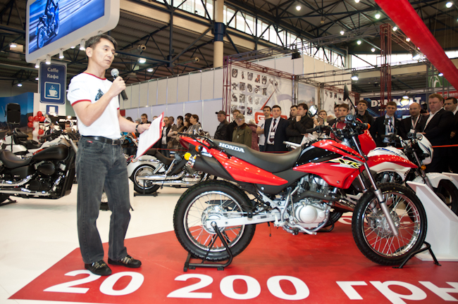 На выставке Мотобайк 2013 Honda представила пять новинок
