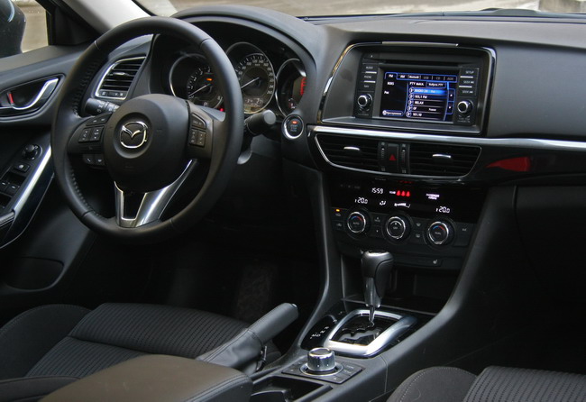 Тест-драйв Mazda6 третьего поколения