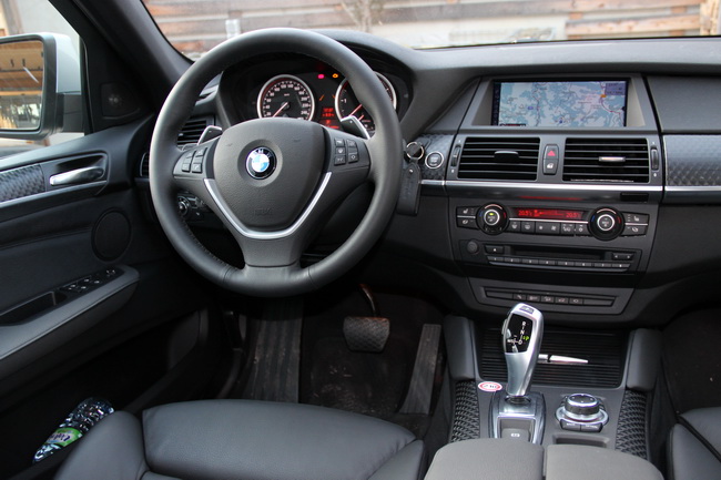 тест-драйв BMW X6