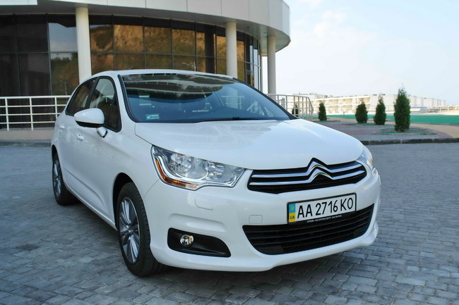 презентация нового поколения Citroen С4