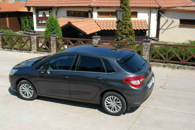 презентация нового поколения Citroen С4