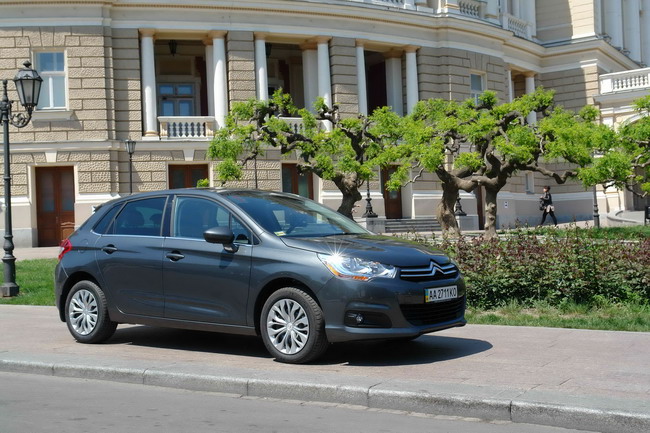 презентация нового поколения Citroen С4