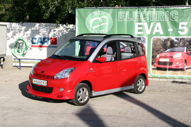 BIO Automotive: электромобили evA презентованы в Украине