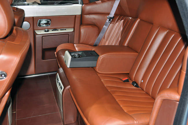 Электрический седан Rolls-Royce
