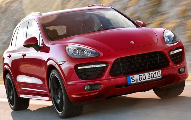 Новая версия внедорожника Porsche