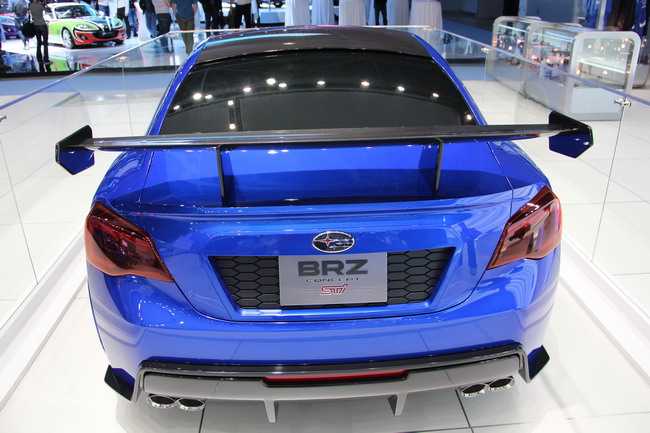 купе Subaru BRZ