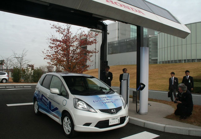 Honda Fit EV на Токийском автосалоне 2011