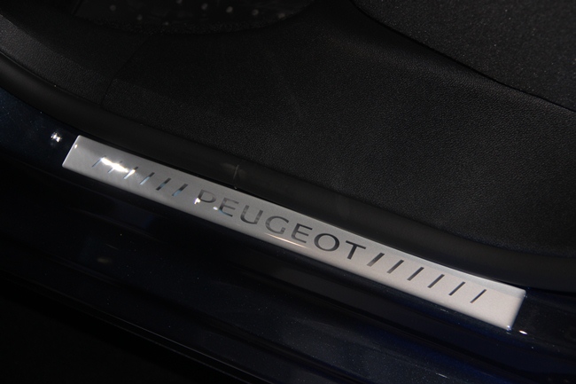 Новый Peugeot 408