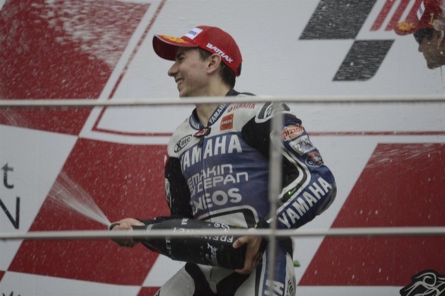 Хорхе Лоренсо - досрочно чемпион MotoGP 2012
