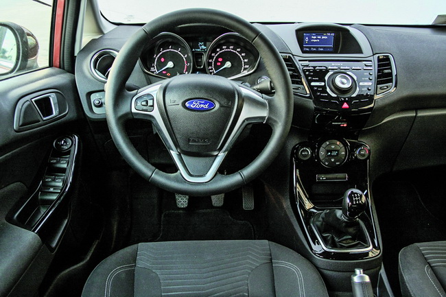 Сравнительный тест Ford C-Max, Fiesta, Focus 1.0 EcoBoost