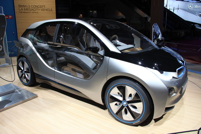 концепт BMW i3 Concept в Париже